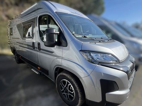 RAPIDO Van am&eacute;nag&eacute; 2025 occasion Francastel 60480