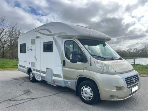 MC LOUIS Camping car 2010 occasion Dompierre-sur-Yon 85170