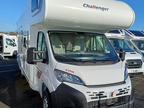 CHALLENGER Camping car 2025 occasion V&eacute;retz 37270