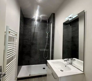  Appartement � louer 6 pi�ces 103 m� Dijon