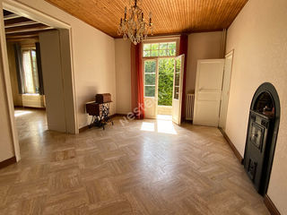  Villa � vendre 15 + pi�ces 