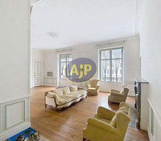  Appartement � vendre 5 pi�ces 301 m�