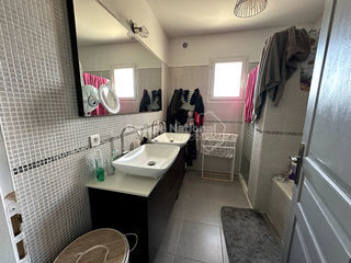  Maison � louer 5 pi�ces 103 m� Beauvoisin