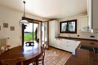  Maison � vendre 6 pi�ces 218 m�