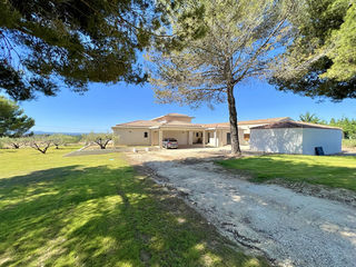  Maison � vendre 9 pi�ces 600 m�