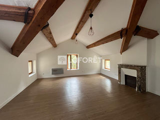  Immeuble � vendre 11 pi�ces 303 m�