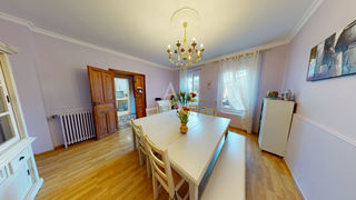  Maison � vendre 8 pi�ces 211 m�