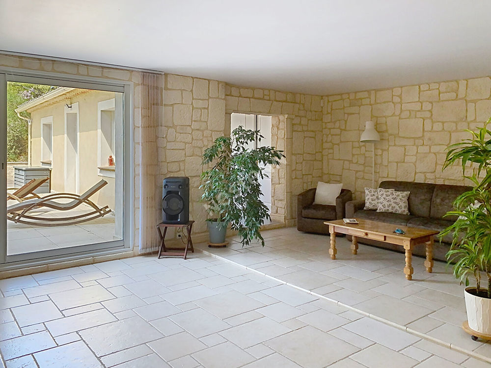 � vendre  Maison �venos (83330)