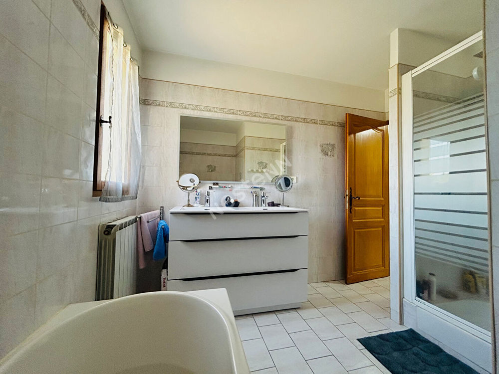 � vendre  Maison La Ciotat (13600)
