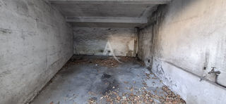  Parking / Garage � vendre 