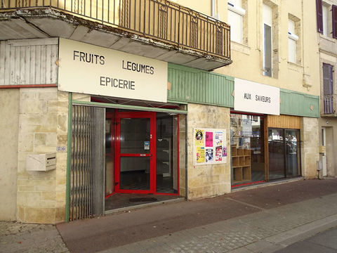 Local commercial Mussidan 140 m2 60000 24400 Mussidan