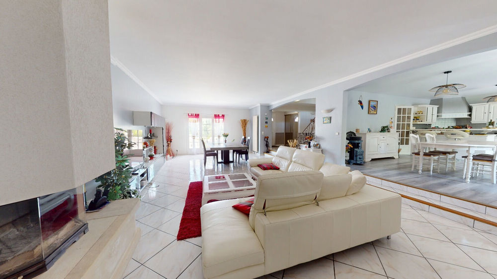 � vendre  Maison Coubron (93470)