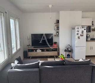  Appartement � vendre 3 pi�ces 79 m�