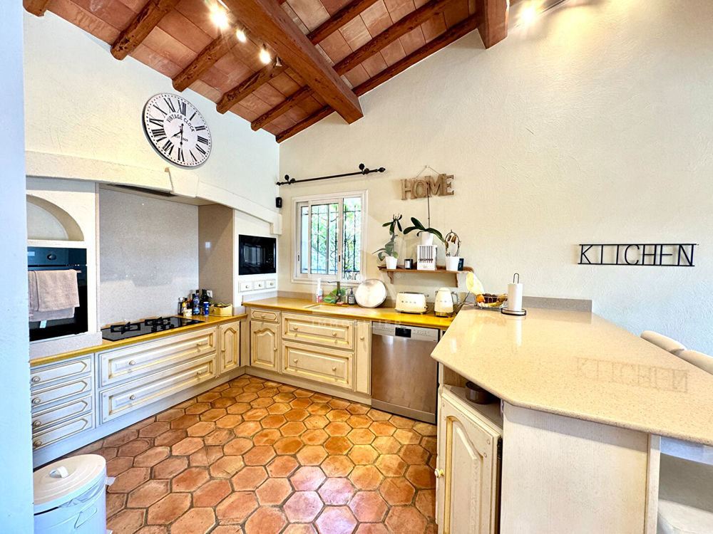 � vendre  Maison Ceyreste (13600)