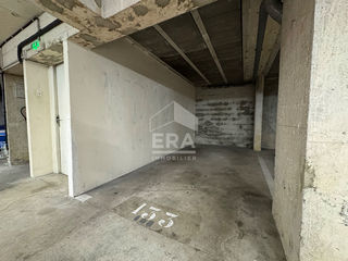  Parking / Garage � vendre 