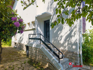  Immeuble � vendre 11 pi�ces 530 m�