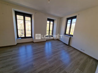  Appartement � louer 4 pi�ces 100 m�