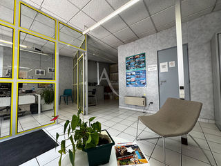  Immeuble � vendre 4 pi�ces 240 m�