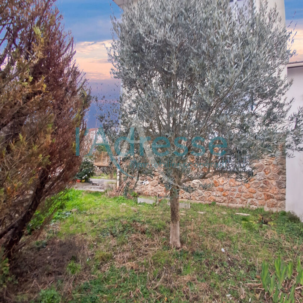 � vendre  Maison Suresnes (92150)