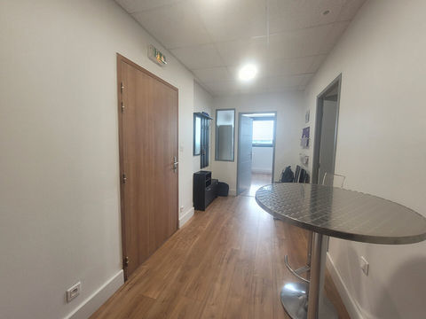 Bureaux Albasud  38.52 m2 600 82000 Montauban