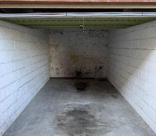  Parking / Garage � louer 12 m�