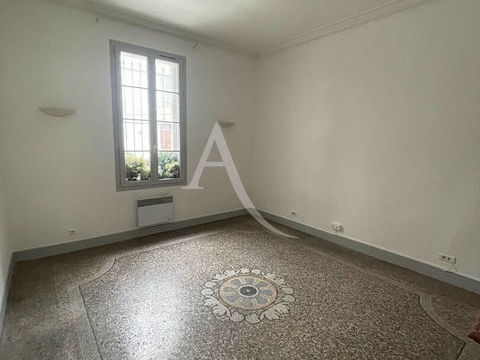 Bureau Nimes 2 pi&egrave;ces cit&eacute; Foulc 550 30000 Nimes