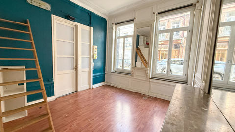 EXCLUSIVITE : BUREAU RUE COLBERT SECTEUR CATHO DE 21,62 m&sup2; RARE SUR LE MARCHE 79900 59000 Lille