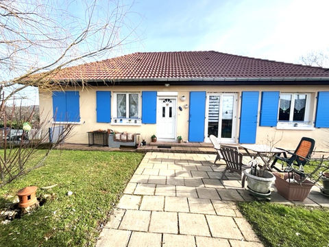   Maison CHAMPAGNEY 4 pi�ce(s) 102m2 Maison - 4 pi�ce(s) - 100 m�