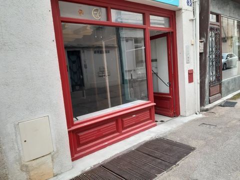 LOCAL COMMERCIAL LABRUGUIERE - 18 m2 250 81290 Labruguiere