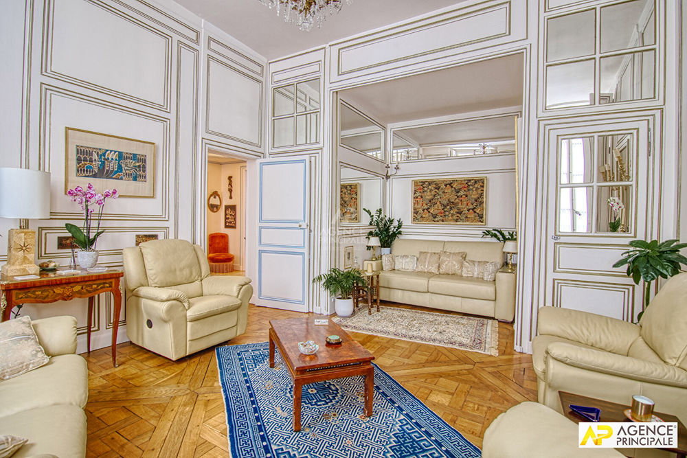 � vendre  Appartement Versailles (78000)