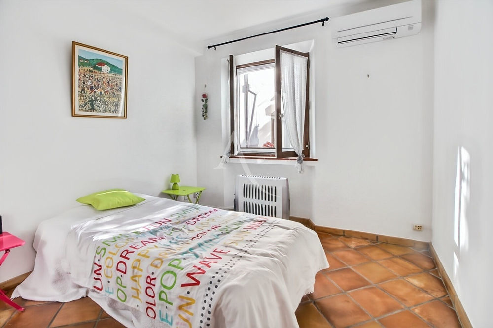 � vendre  Maison Carqueiranne (83320)