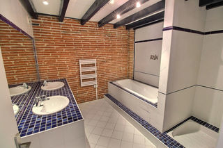  Appartement � vendre 4 pi�ces 130 m�