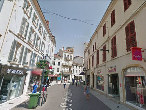 ROANNE COMMERCE EQUIPEMENT DES ENFANTS 75000 42300 Roanne