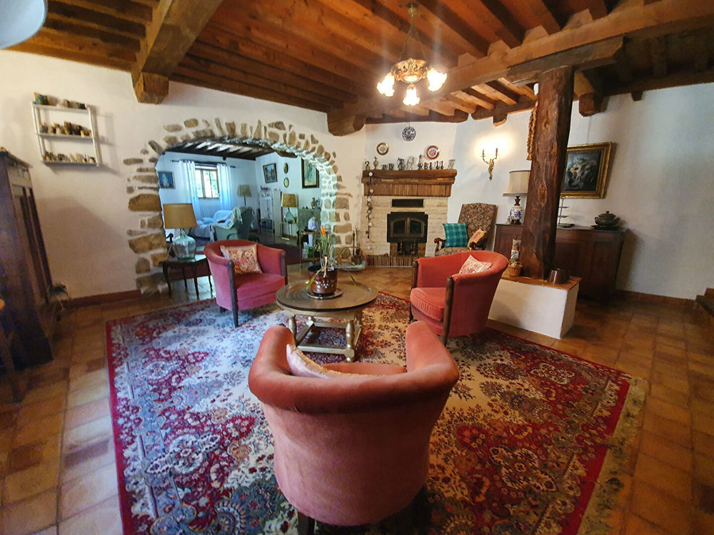 � vendre  Maison Savasse (26740)