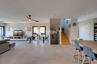  Maison � vendre 7 pi�ces 210 m�