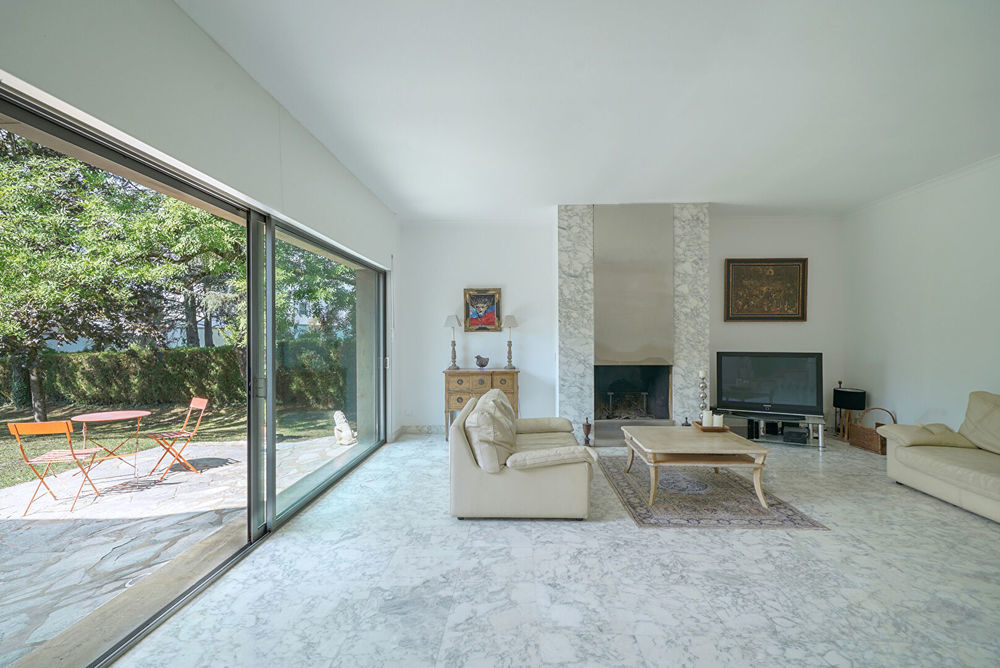 � vendre  Maison Charbonni�res-les-Bains (69260)