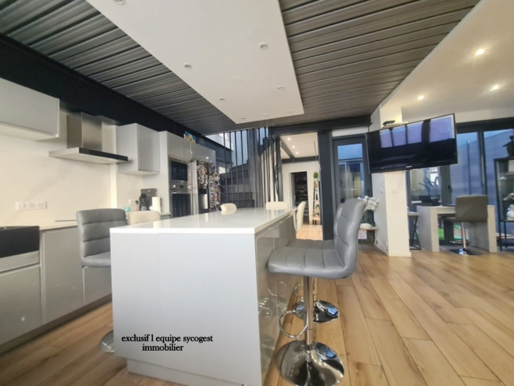 � vendre  Maison Les Lilas (93260)