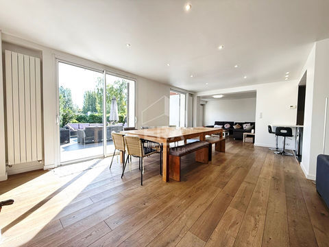   Maison L�signy 9 pi�ces - 6 chambres - 226 m2 Maison - 9 pi�ce(s) - 214 m�