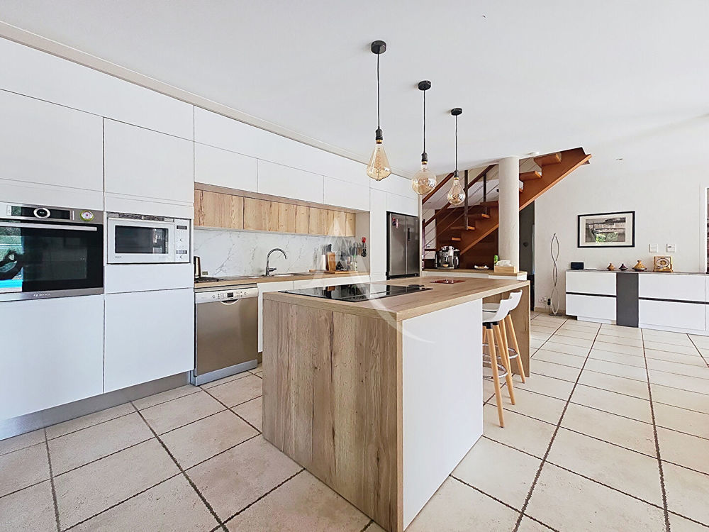 � vendre  Maison Lapeyrouse-Fossat (31180)