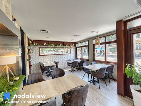 CHARTRONS RESTAURANT avec LICENCE IV 250000 33000 Bordeaux