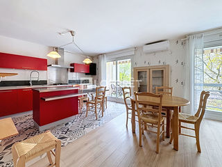  Appartement � vendre 4 pi�ces 95 m�