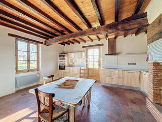  Maison � vendre 8 pi�ces 324 m�