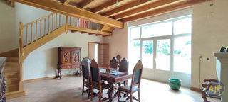  Maison � vendre 9 pi�ces 318 m�