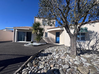  Maison � vendre 7 pi�ces 165 m�