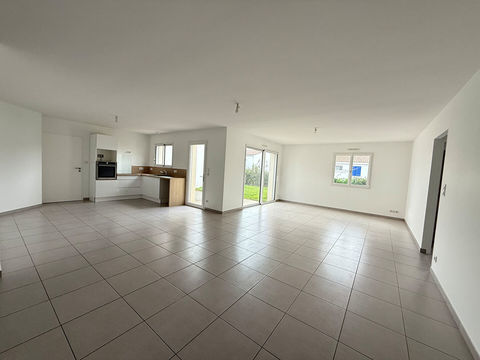   LE POIRE SUR VIE Maison - 4 pi�ce(s) - 120 m�