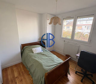  Appartement � louer 1 pi�ce 80 m�