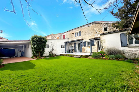   Maison ancienne r�nov�e Breuil Magne 4 chambres 150 m2 Maison - 6 pi�ce(s) - 170 m�