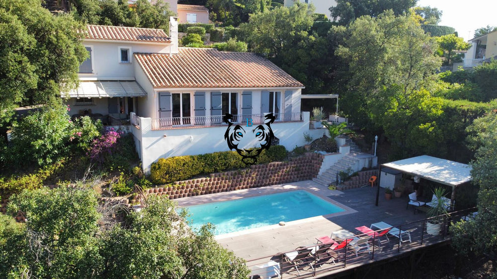 � vendre  Maison Les Issambres (83380)