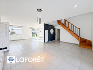  Maison � vendre 6 pi�ces 165 m�