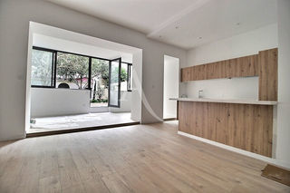  Immeuble � vendre 9 pi�ces 198 m�